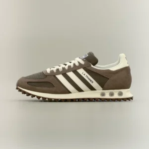 la trainer og unisex baskets basses earth strata/brown/off white